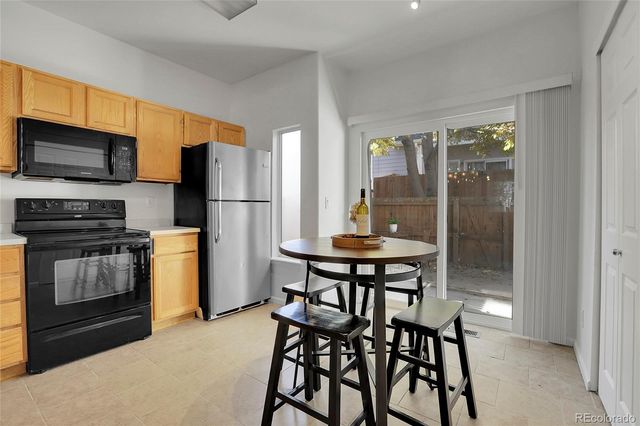 9643 W Chatfield Avenue D, Littleton, CO 80128