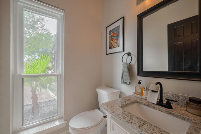 1709 Coles Farm Drive, Sugar Land, TX 77478