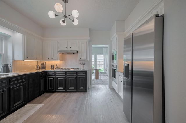 1709 Coles Farm Drive, Sugar Land, TX 77478