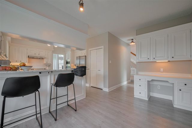 1709 Coles Farm Drive, Sugar Land, TX 77478