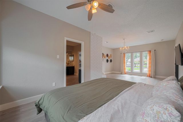 1709 Coles Farm Drive, Sugar Land, TX 77478