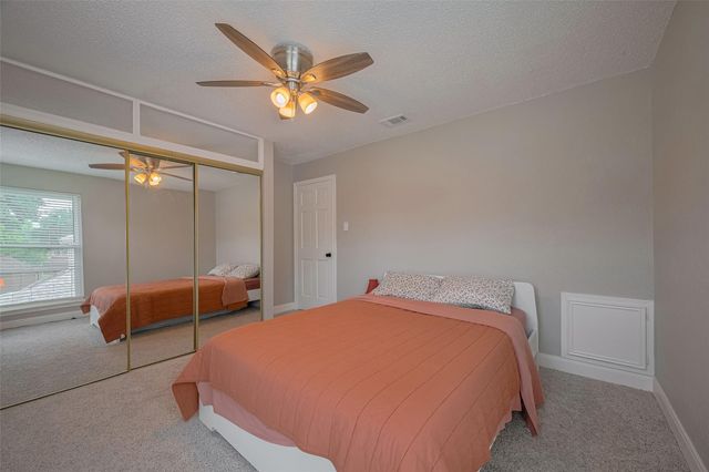 1709 Coles Farm Drive, Sugar Land, TX 77478