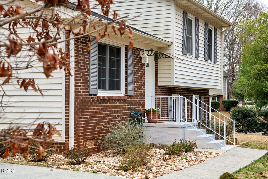 7600 Mine Valley Road, Raleigh, NC 27615