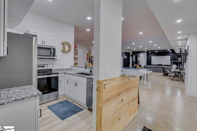 1663 Gibbs Shoals Road, Greer, SC 29650