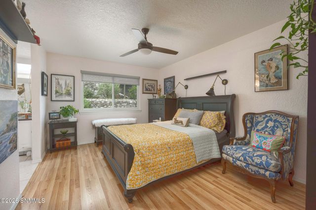 2213 Cimarron Drive, Las Cruces, NM 88011
