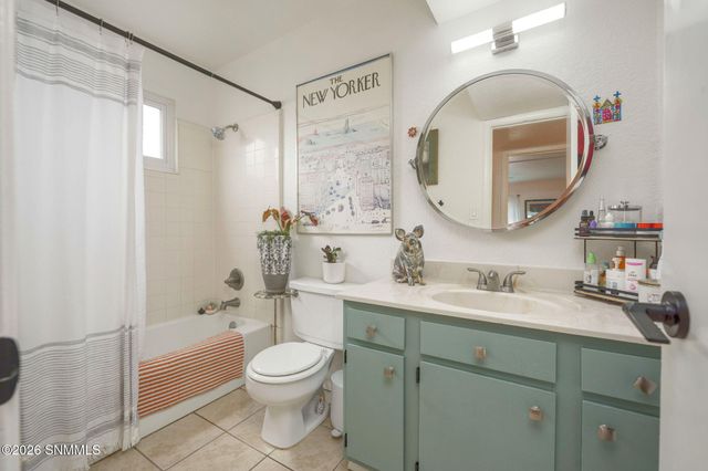 2213 Cimarron Drive, Las Cruces, NM 88011