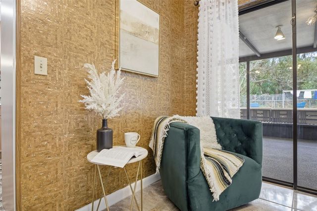 314 E 137TH AVENUE, Tampa, FL 33613