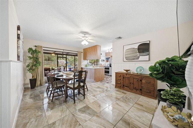 314 E 137TH AVENUE, Tampa, FL 33613