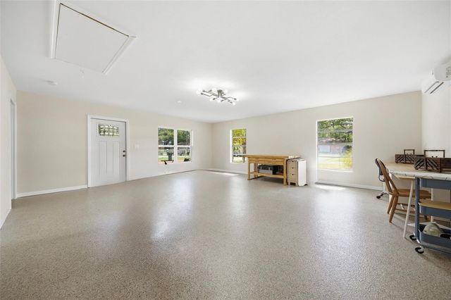 314 E 137TH AVENUE, Tampa, FL 33613