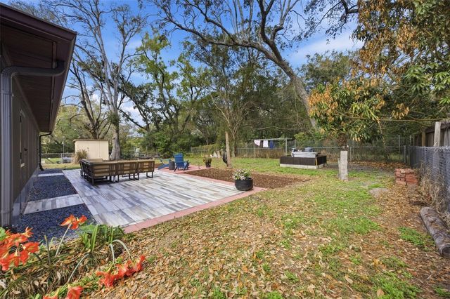 314 E 137TH AVENUE, Tampa, FL 33613