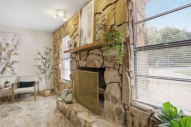 314 E 137TH AVENUE, Tampa, FL 33613