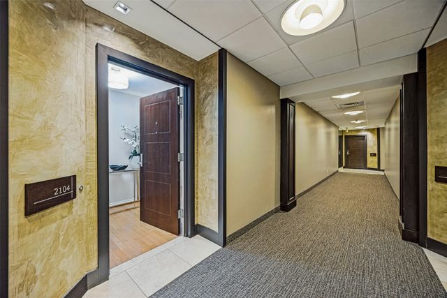 5909 Luther Lane 2104, Dallas, TX 75225