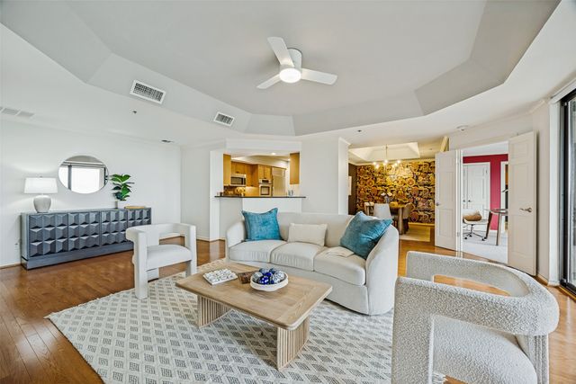 5909 Luther Lane 2104, Dallas, TX 75225