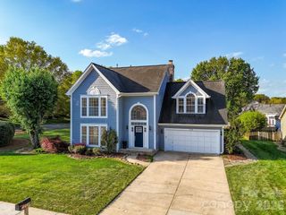 12338 Landing Green Drive, Charlotte, NC 28277