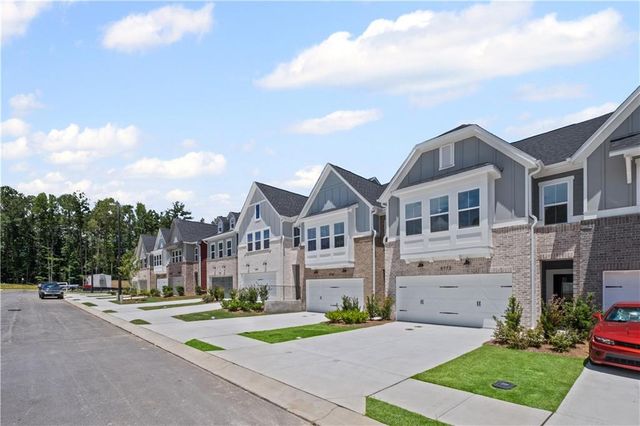 5687 Tillman Way, Powder Springs, GA 30127