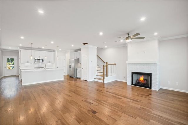 5687 Tillman Way, Powder Springs, GA 30127