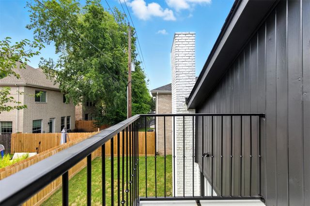 1202 Forest Home Drive, Houston, TX 77077