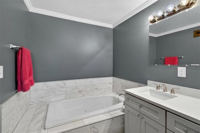 571 Oak Grove Road, Mcdonough, GA 30253