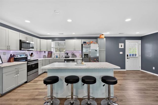 571 Oak Grove Road, Mcdonough, GA 30253