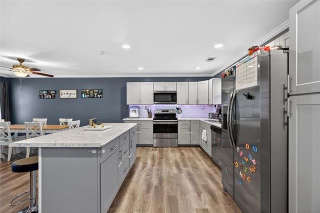 571 Oak Grove Road, Mcdonough, GA 30253