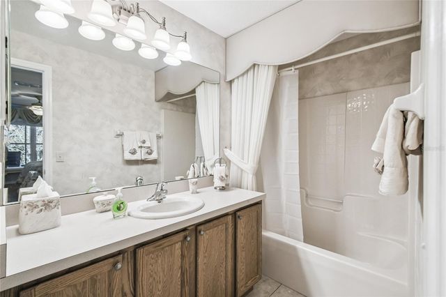 513 VINEYARD WAY, Poinciana, FL 34759