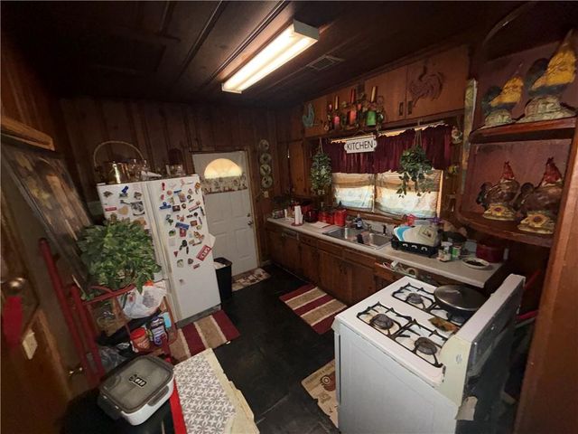 912 Cottrell Street, Mobile, AL 36605