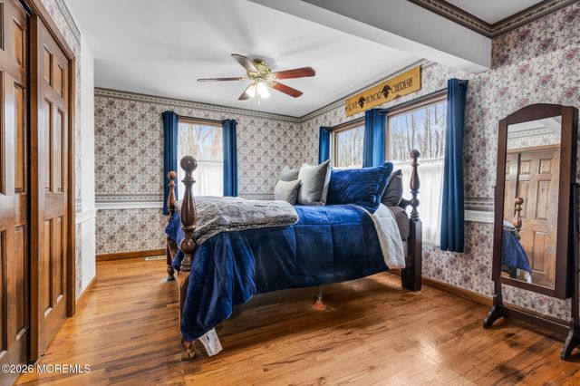 106 Vienna Road, Howell, NJ 07731