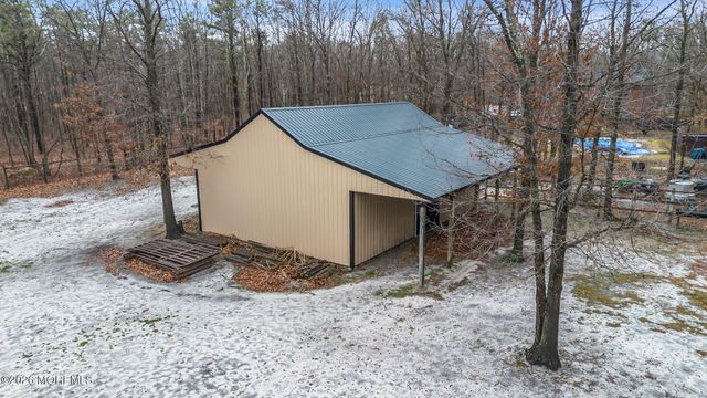 106 Vienna Road, Howell, NJ 07731