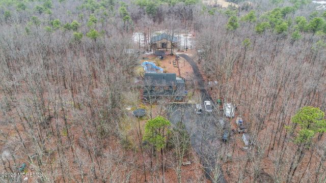 106 Vienna Road, Howell, NJ 07731