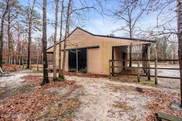 106 Vienna Road, Howell, NJ 07731