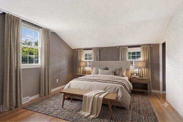4 Jimmy St, Franklin, MA 02038