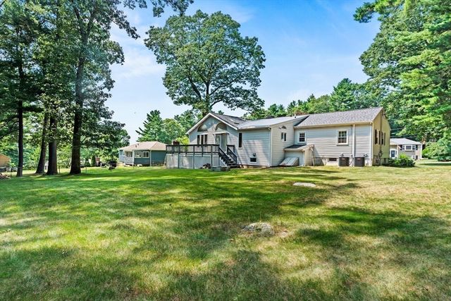 4 Jimmy St, Franklin, MA 02038