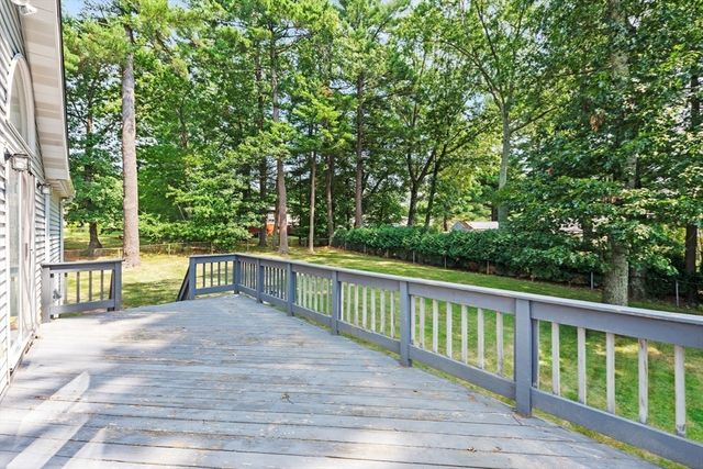 4 Jimmy St, Franklin, MA 02038