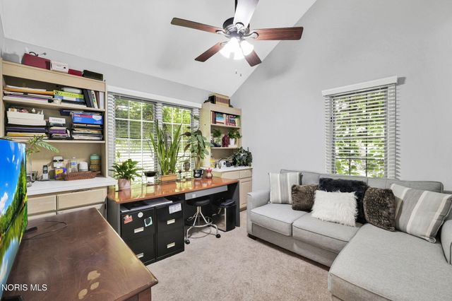 14850 Stonehaven Drive, Perrysburg, OH 43551