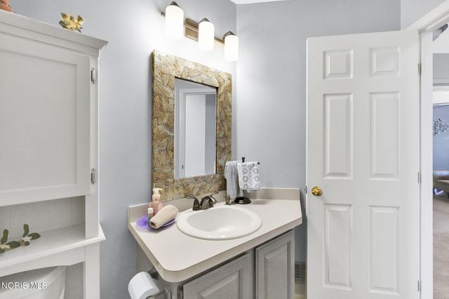 14850 Stonehaven Drive, Perrysburg, OH 43551