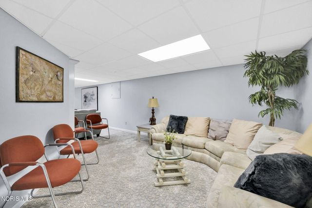 14850 Stonehaven Drive, Perrysburg, OH 43551