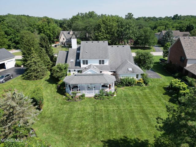 14850 Stonehaven Drive, Perrysburg, OH 43551