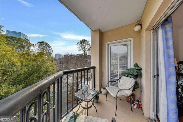 1 Biscayne Drive NW 302, Atlanta, GA 30309