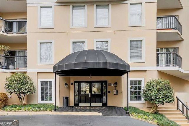 1 Biscayne Drive NW 302, Atlanta, GA 30309