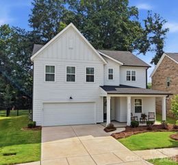 8114 Franklin Trail Street, Charlotte, NC 28227