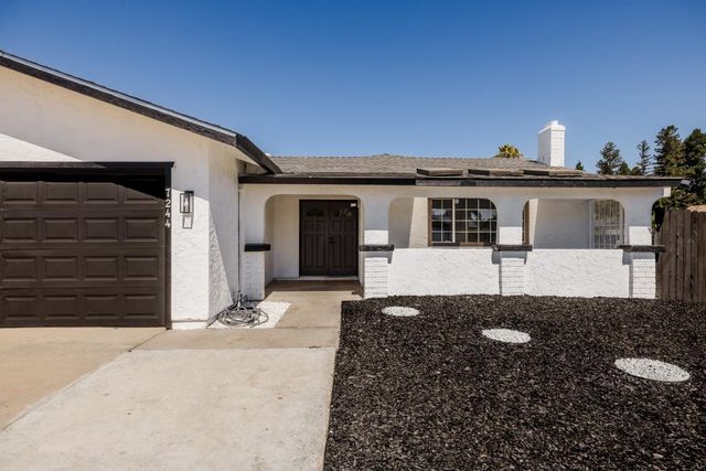 7244 Hayward Drive, Sacramento, CA 95828