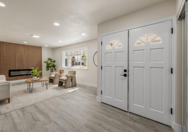 7244 Hayward Drive, Sacramento, CA 95828