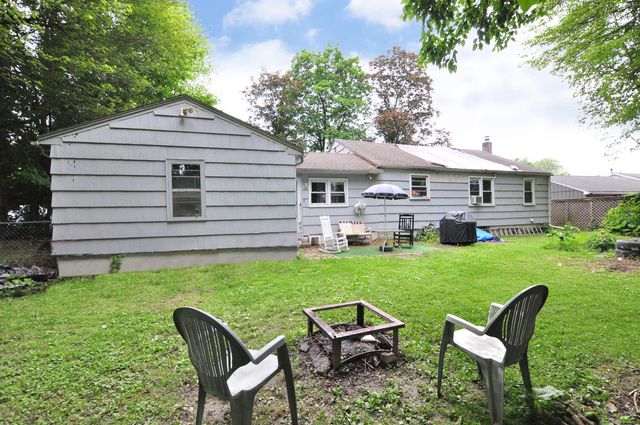 9 Eleanor Road, Enfield, CT 06082