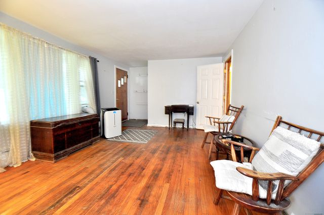 9 Eleanor Road, Enfield, CT 06082