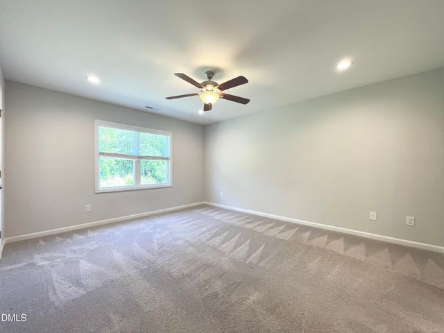 23 Fresco Drive, Zebulon, NC 27597