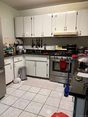 9225 176th Street, Jamaica, NY 11433