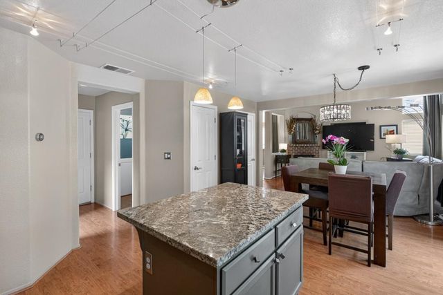 3025 Turnbuckle Cir, Elk Grove, CA 95758