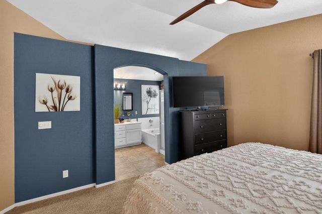 3025 Turnbuckle Cir, Elk Grove, CA 95758