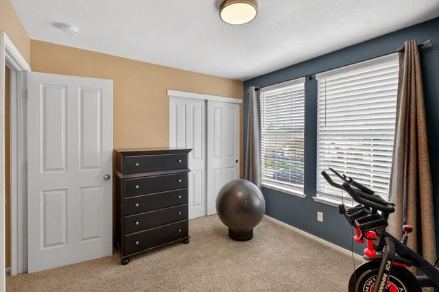 3025 Turnbuckle Cir, Elk Grove, CA 95758