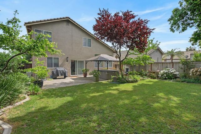 3025 Turnbuckle Cir, Elk Grove, CA 95758